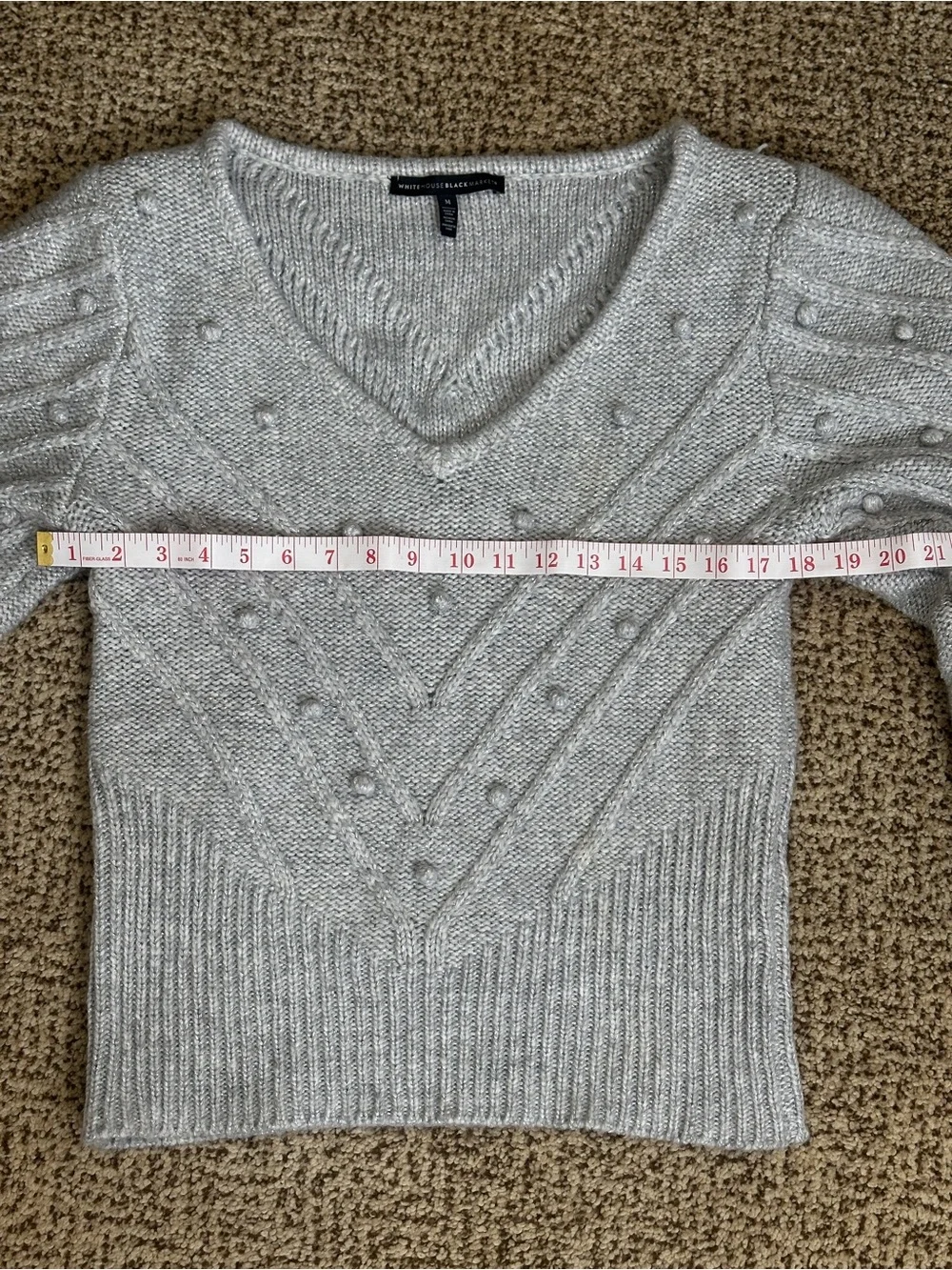 White House Black Market Silver Gray Metallic Bobble Knit V-Neck Sweater Medium